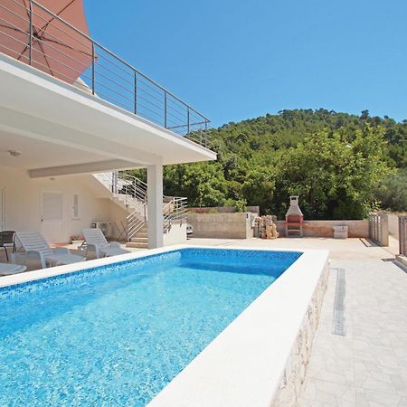 Stunning Apartment In Grscica With Kitchen Prizba Exterior photo
